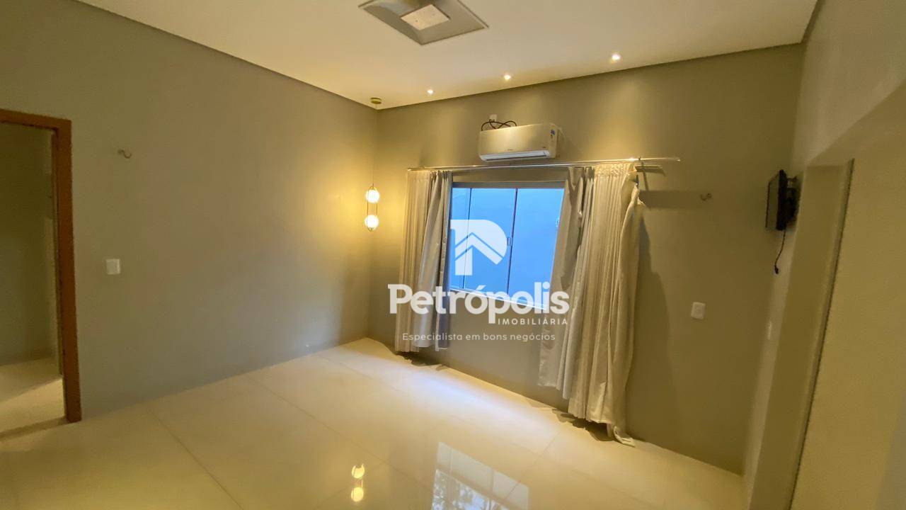 Casa à venda com 3 quartos, 180m² - Foto 16