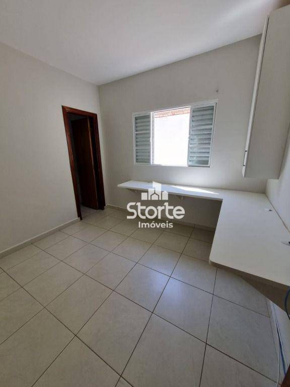 Casa à venda com 4 quartos, 170m² - Foto 5