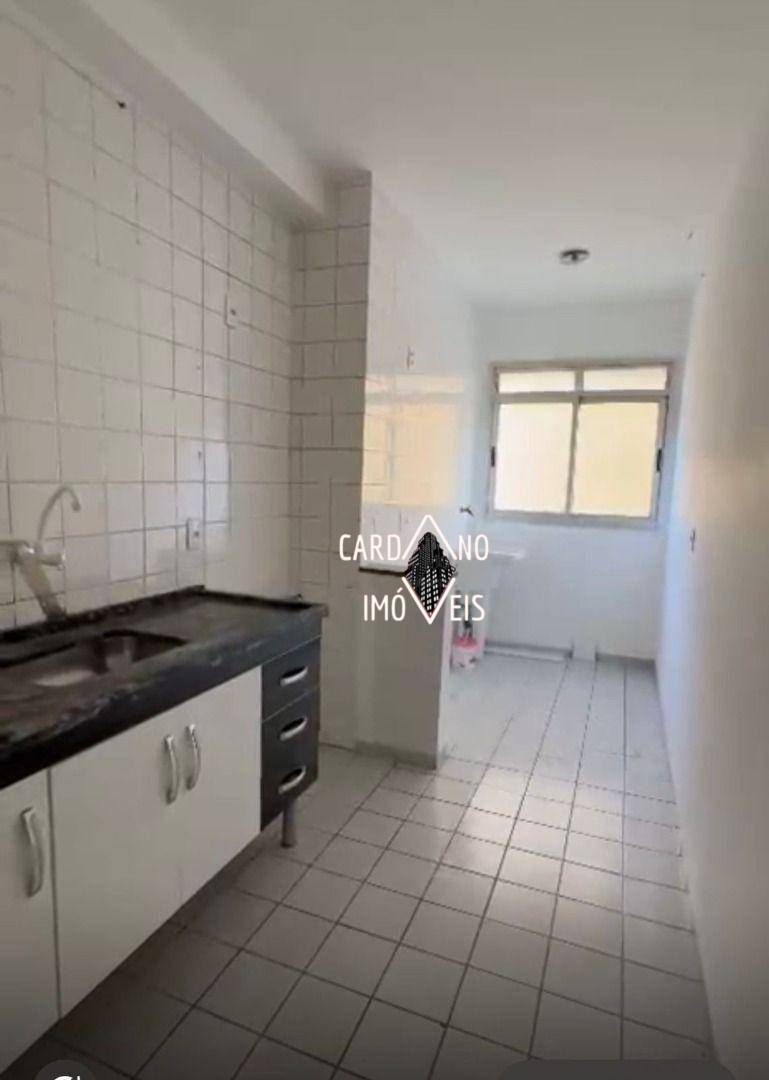 Apartamento à venda com 2 quartos, 54m² - Foto 2