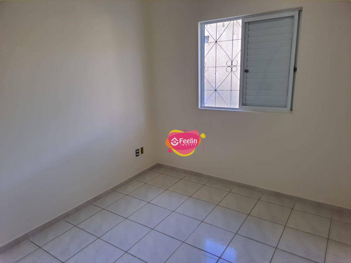 Casa à venda com 4 quartos, 121m² - Foto 18