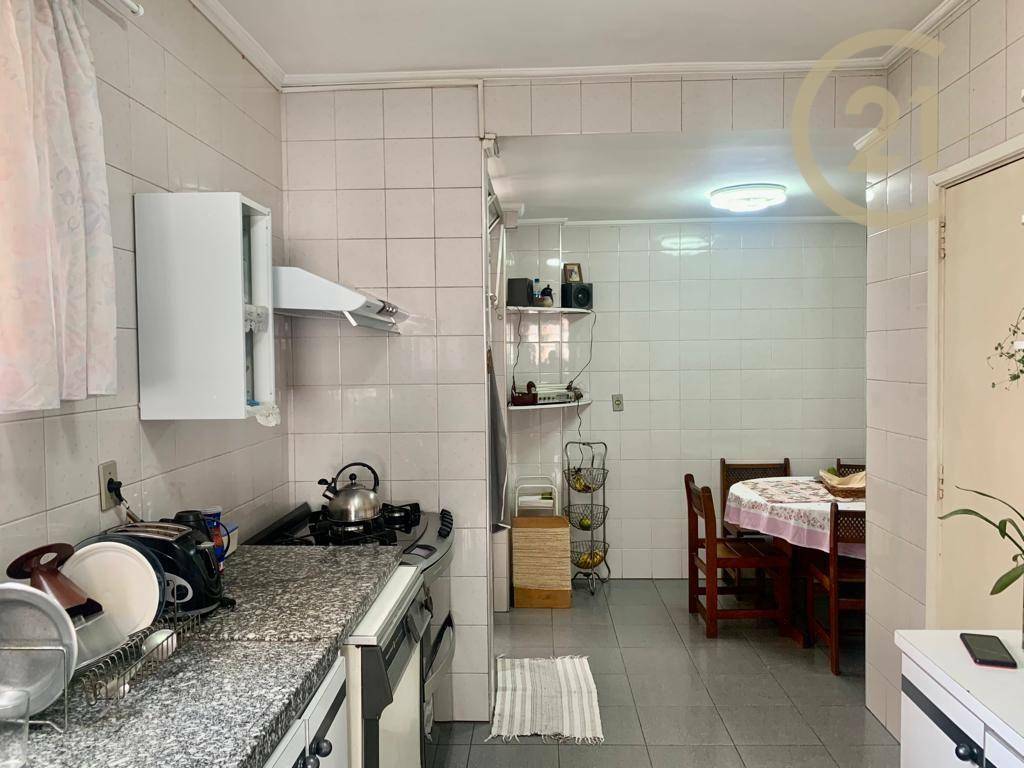 Apartamento à venda com 3 quartos, 140m² - Foto 19