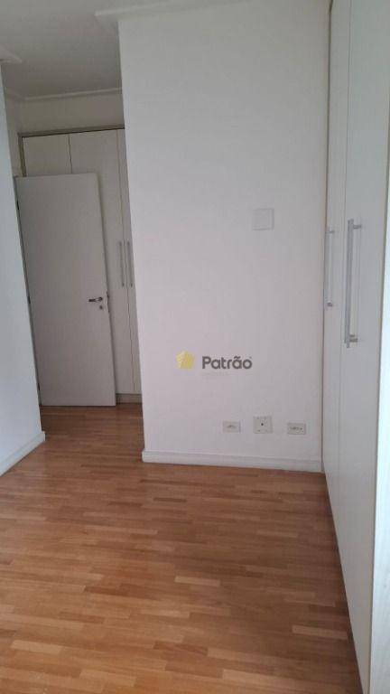 Apartamento à venda com 3 quartos, 133m² - Foto 4