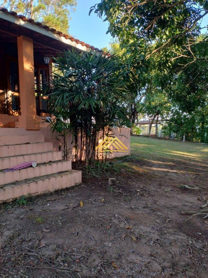 Casa à venda e aluguel com 3 quartos, 400m² - Foto 19