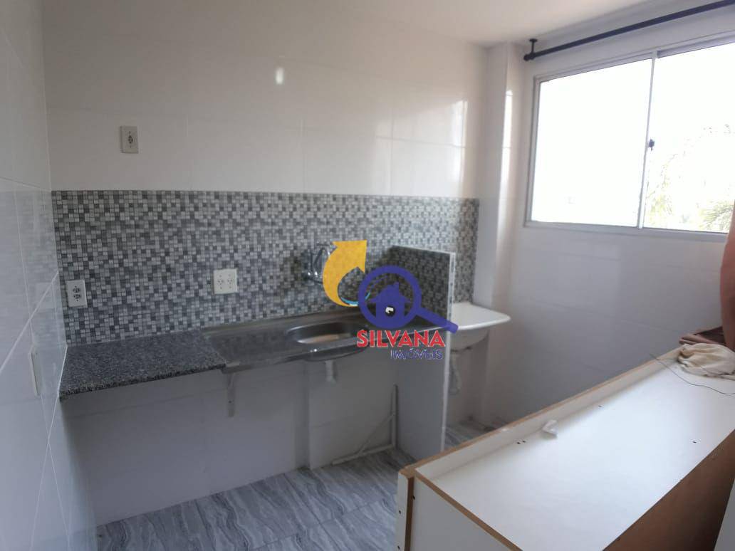 Apartamento à venda com 2 quartos, 47m² - Foto 11