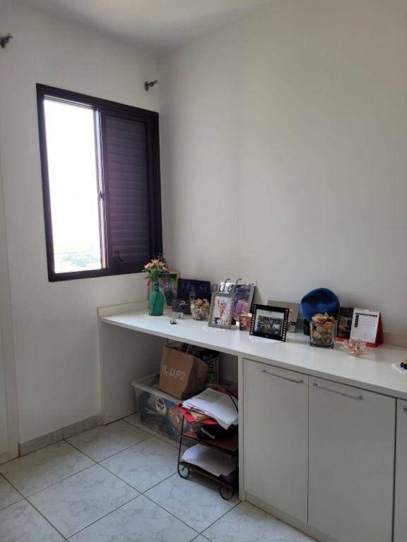 Apartamento à venda com 3 quartos, 89m² - Foto 13