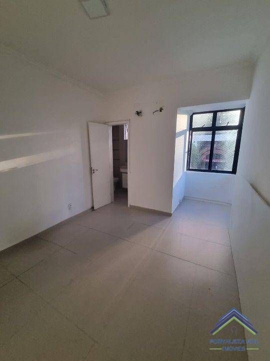 Apartamento à venda com 3 quartos, 125m² - Foto 13