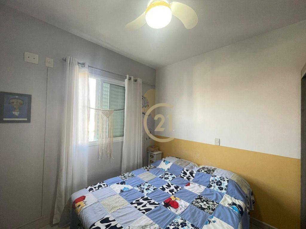 Apartamento à venda com 2 quartos, 62m² - Foto 5