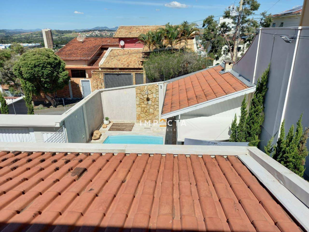 Casa à venda com 3 quartos, 252m² - Foto 19