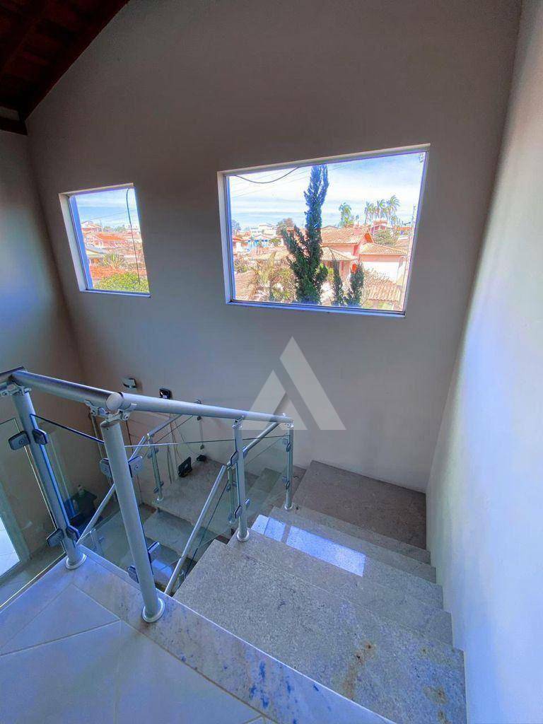 Casa à venda com 5 quartos, 417m² - Foto 12