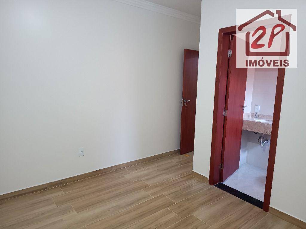 Casa à venda com 3 quartos, 110m² - Foto 15