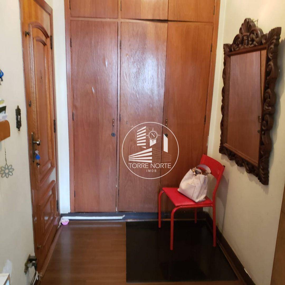 Apartamento à venda com 2 quartos, 97m² - Foto 8