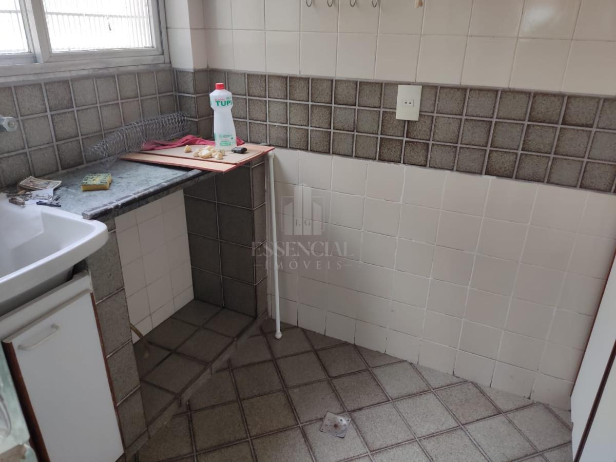 Apartamento para alugar com 2 quartos, 68m² - Foto 3