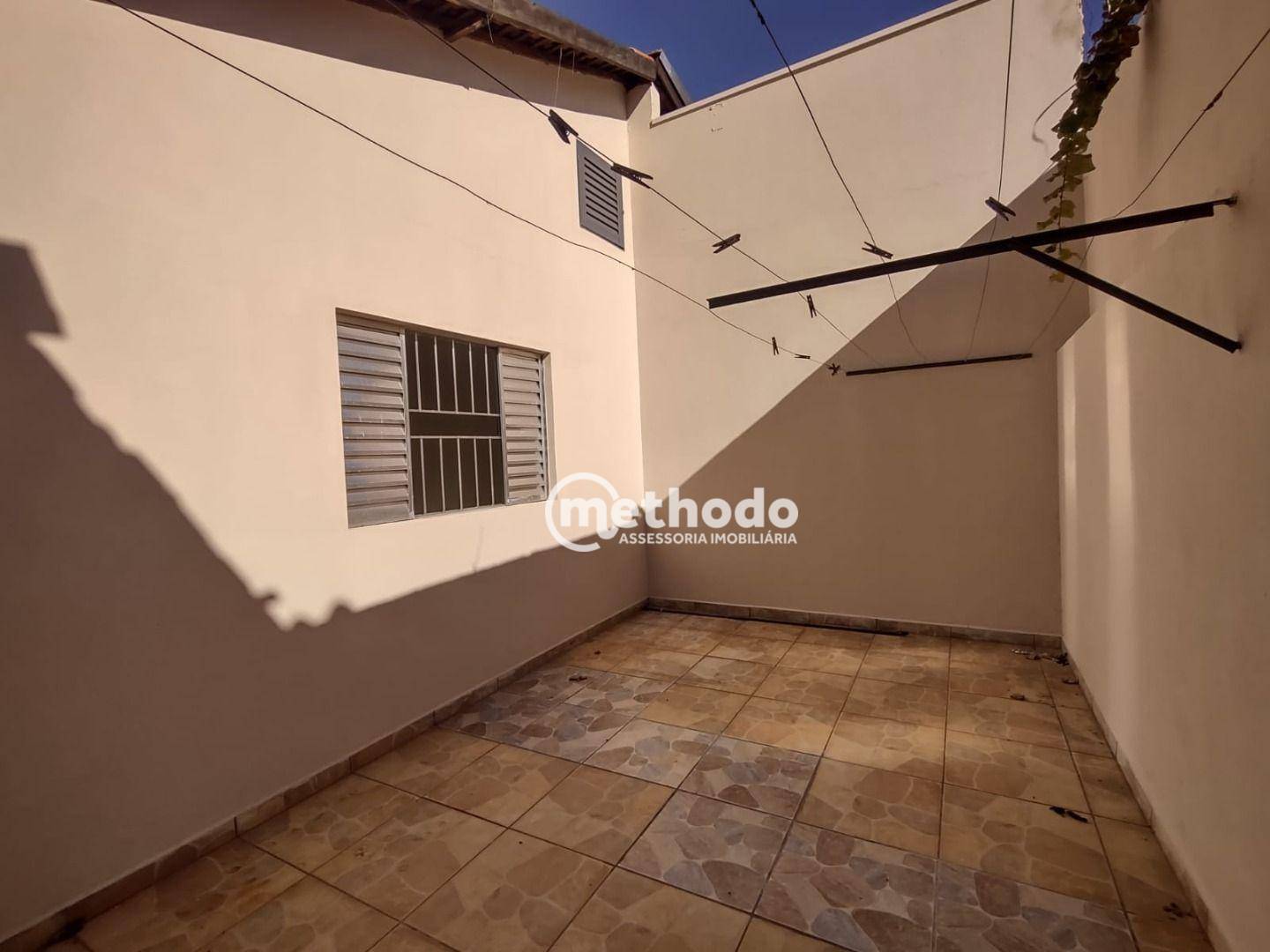 Casa à venda com 2 quartos, 90m² - Foto 13