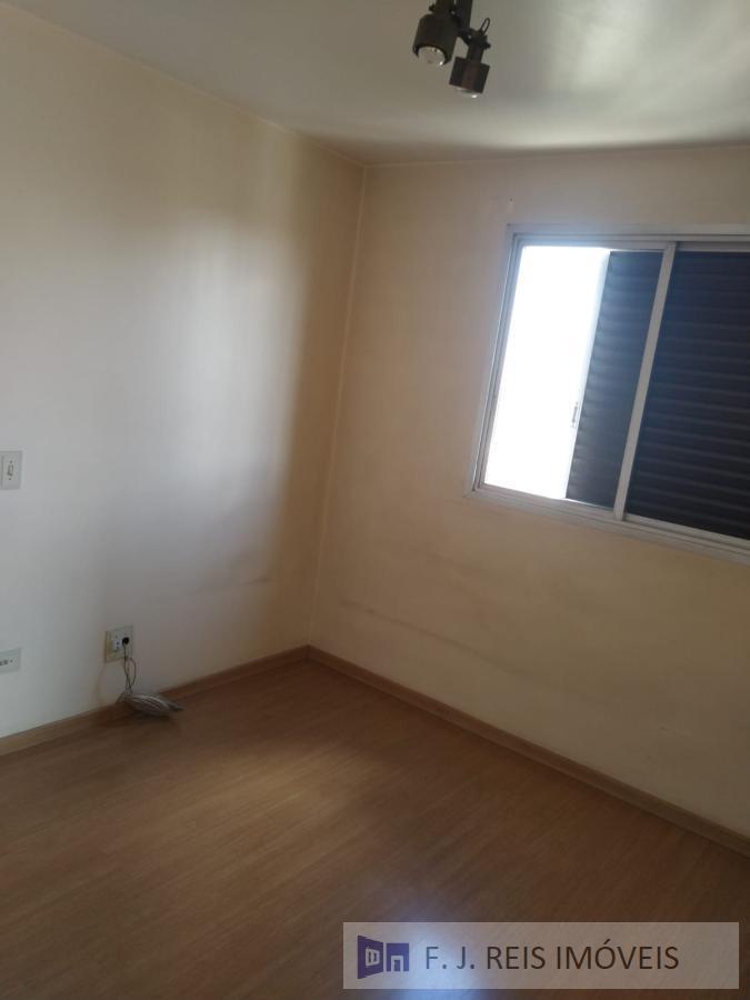 Apartamento à venda com 3 quartos, 87m² - Foto 10