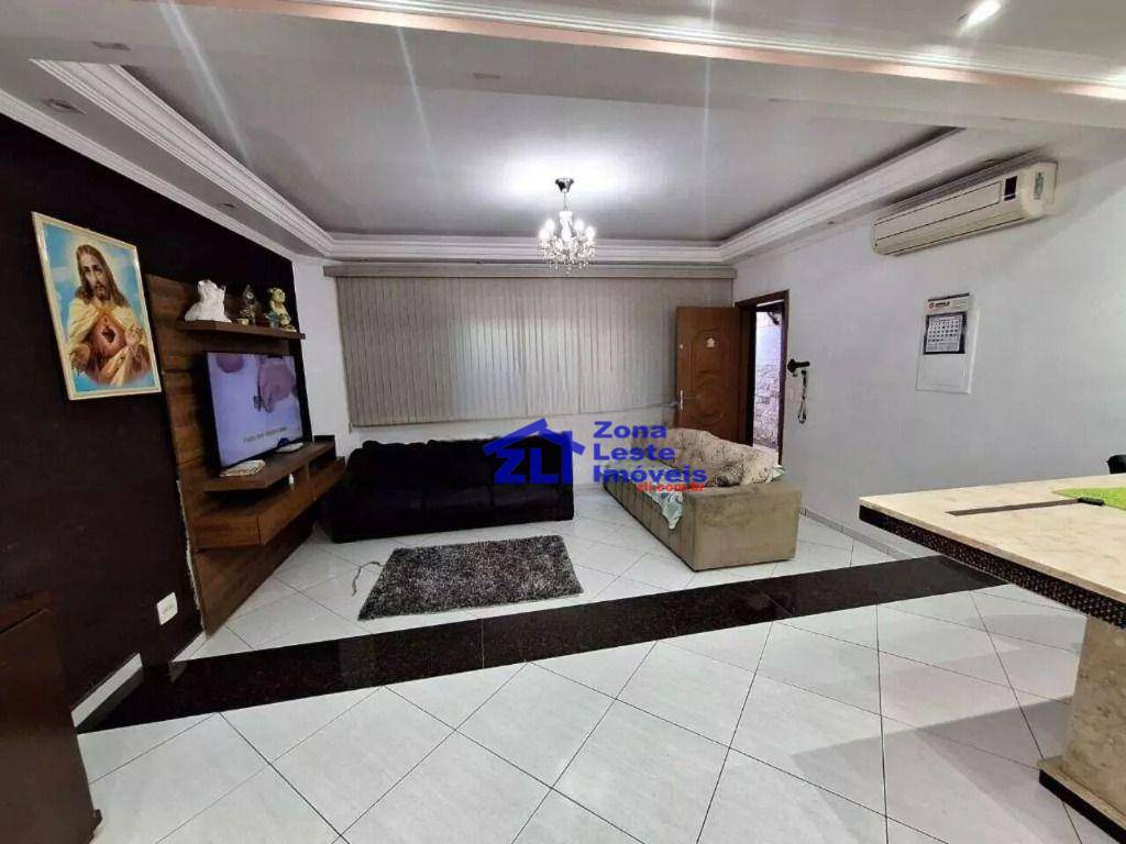 Sobrado à venda com 3 quartos, 180m² - Foto 3