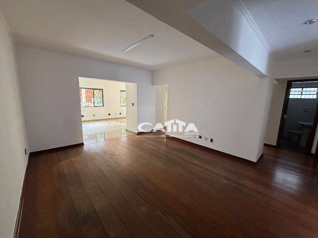 Sobrado para alugar com 3 quartos, 400m² - Foto 2