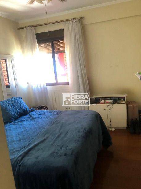 Apartamento à venda com 4 quartos, 186m² - Foto 16