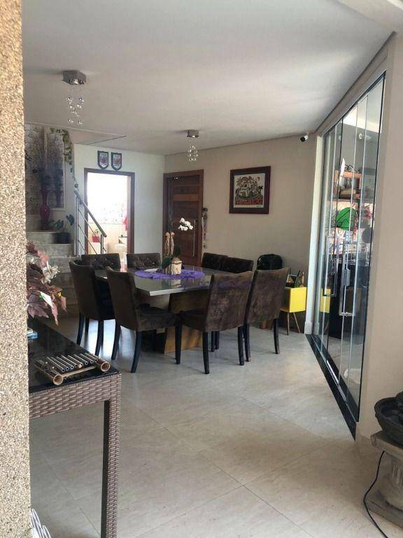 Casa de Condomínio à venda com 4 quartos, 471m² - Foto 21