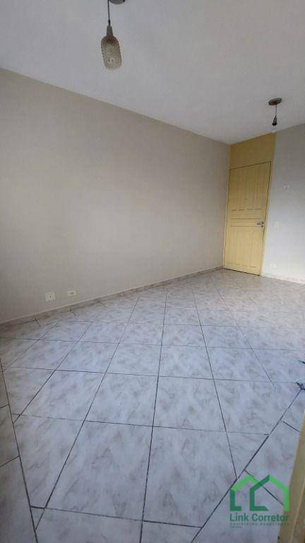 Apartamento à venda com 3 quartos, 76m² - Foto 3