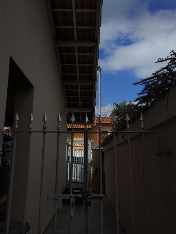 Casa à venda e aluguel com 3 quartos, 300m² - Foto 36