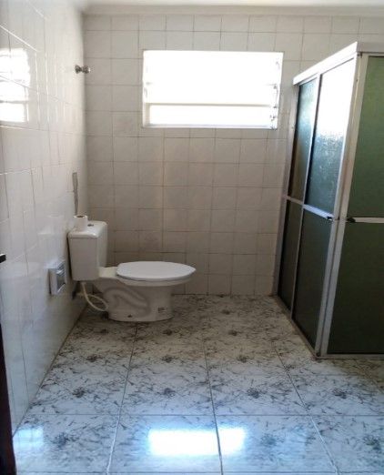 Casa para alugar com 3 quartos, 250m² - Foto 10