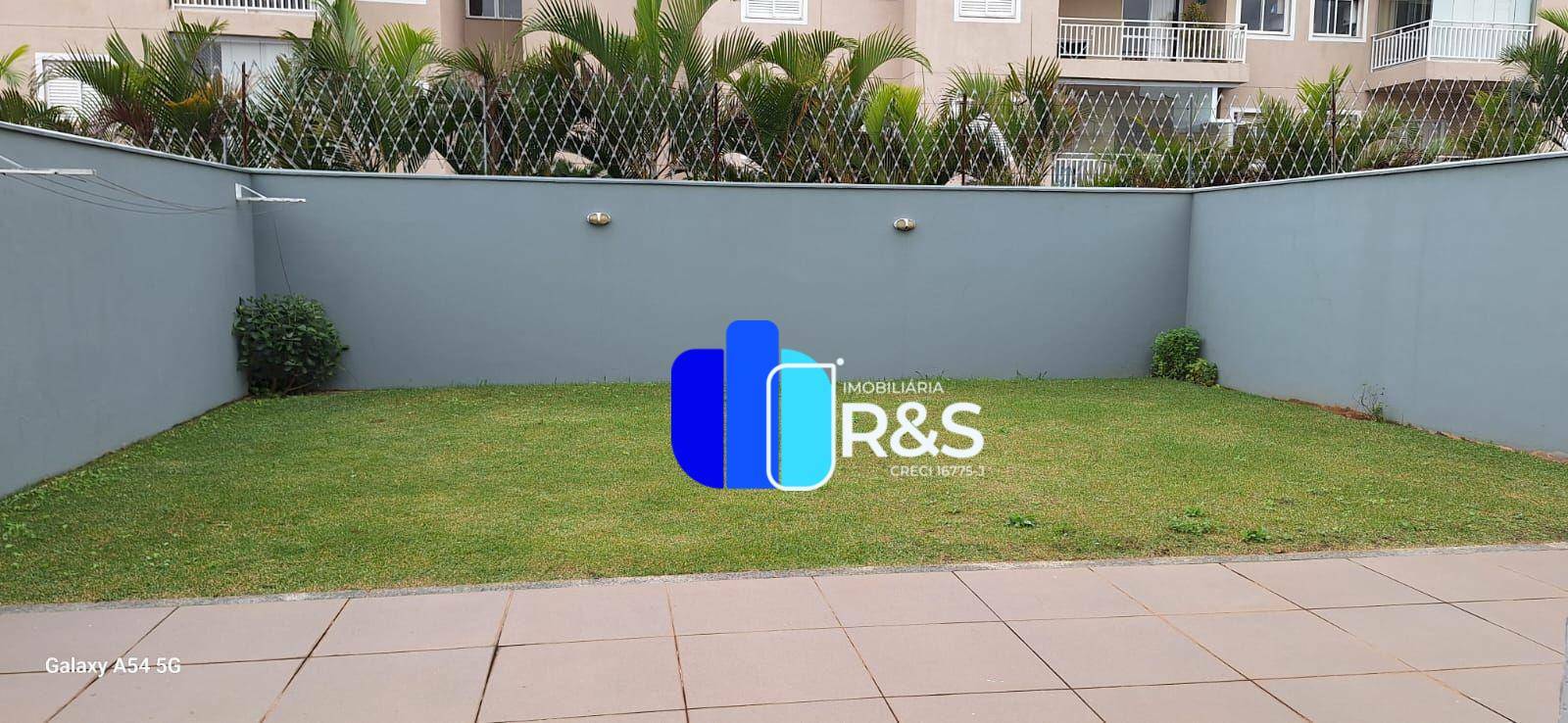 Casa de Condomínio para alugar com 3 quartos, 160m² - Foto 13