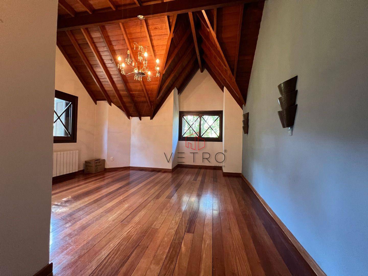 Casa à venda com 4 quartos, 337m² - Foto 22