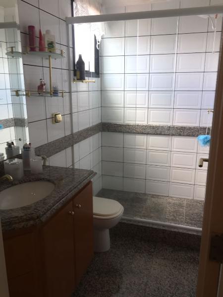 Apartamento à venda com 3 quartos, 182m² - Foto 22