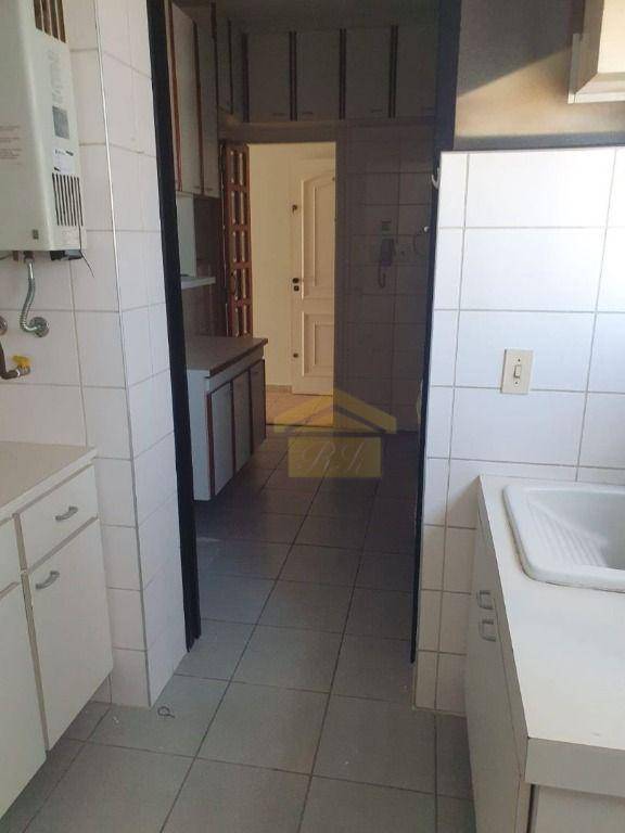 Apartamento à venda com 3 quartos, 80m² - Foto 4