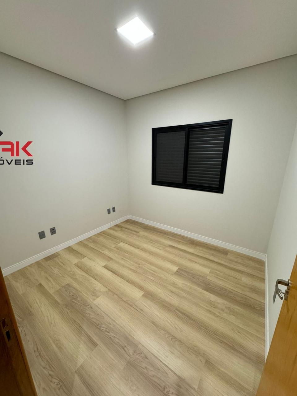 Casa de Condomínio para alugar com 3 quartos, 250m² - Foto 15