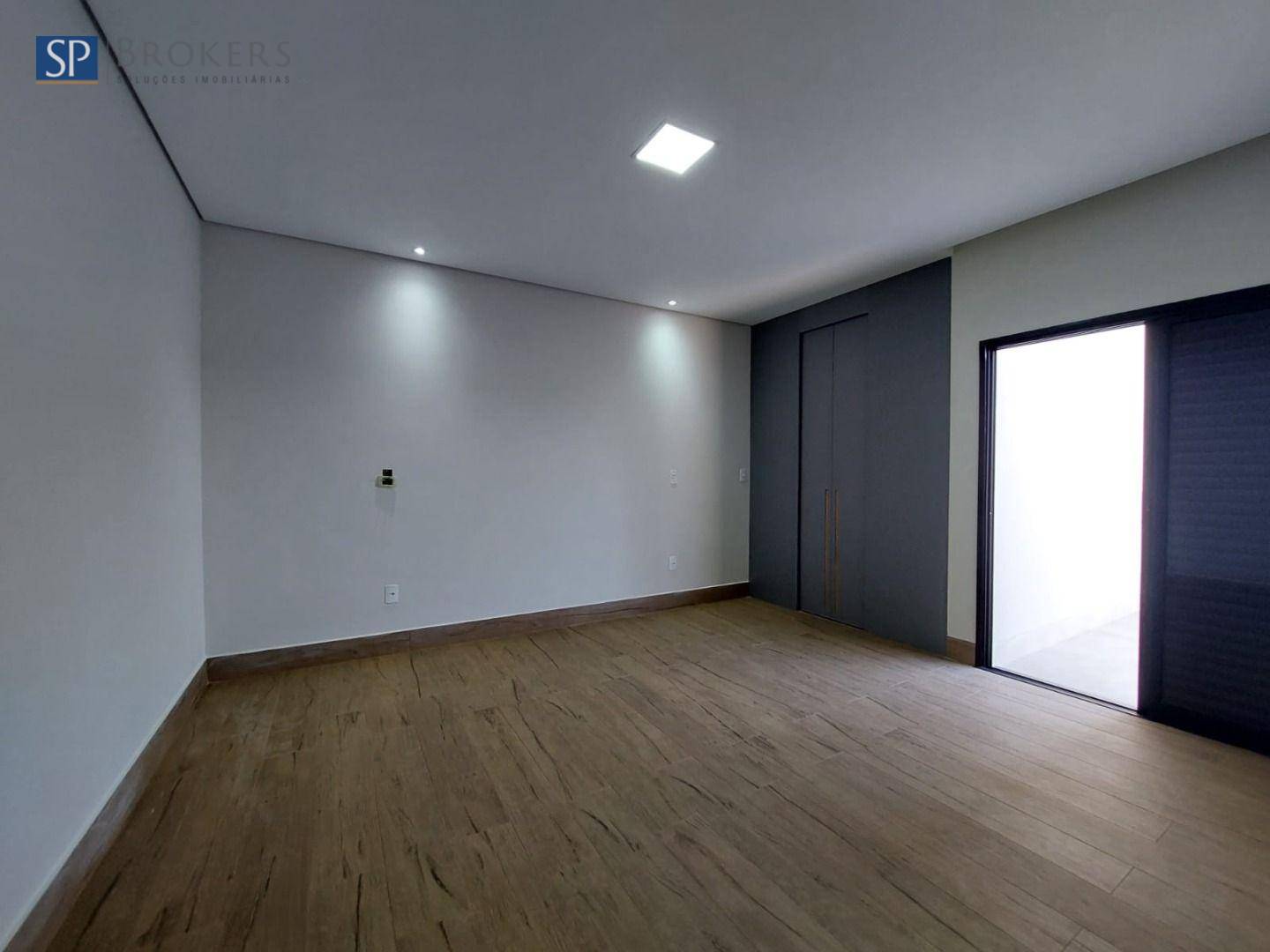 Casa de Condomínio à venda com 3 quartos, 210m² - Foto 13