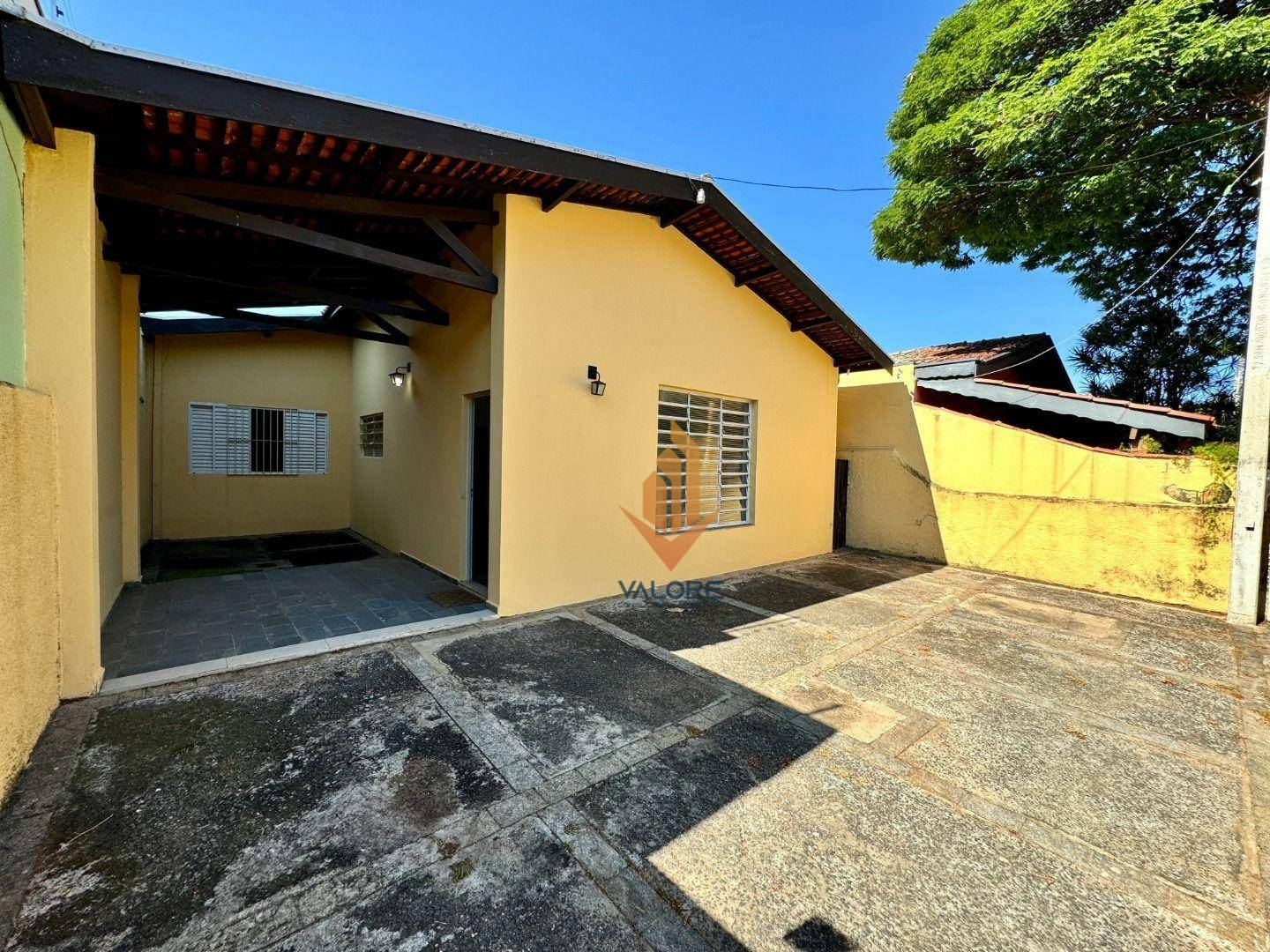 Casa, 3 quartos, 131 m² - Foto 1