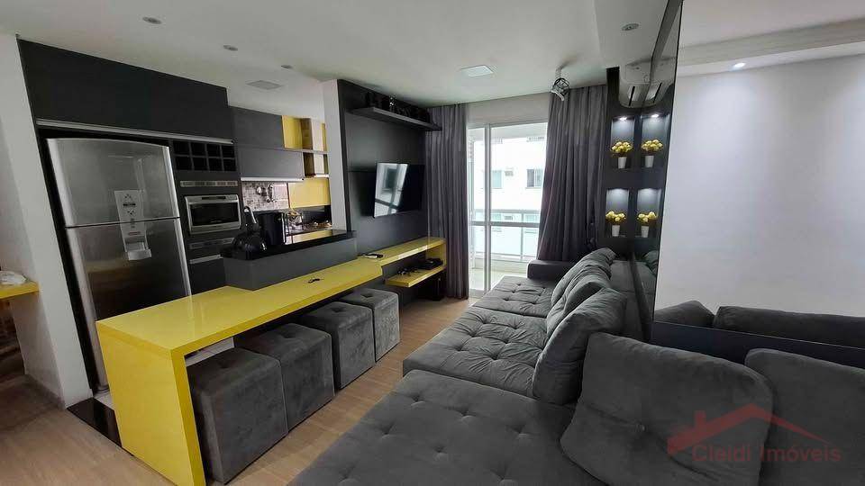 Apartamento para alugar com 2 quartos, 60m² - Foto 1