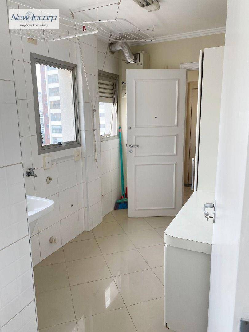 Apartamento à venda e aluguel com 3 quartos, 200m² - Foto 19