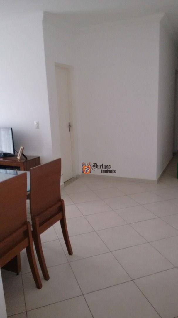 Apartamento à venda com 2 quartos, 63m² - Foto 10