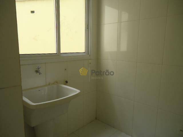 Apartamento à venda com 3 quartos, 107m² - Foto 7