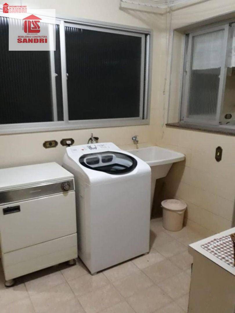 Apartamento para alugar com 3 quartos, 161m² - Foto 18