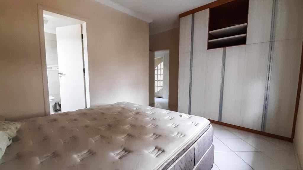 Apartamento à venda com 3 quartos, 176m² - Foto 12