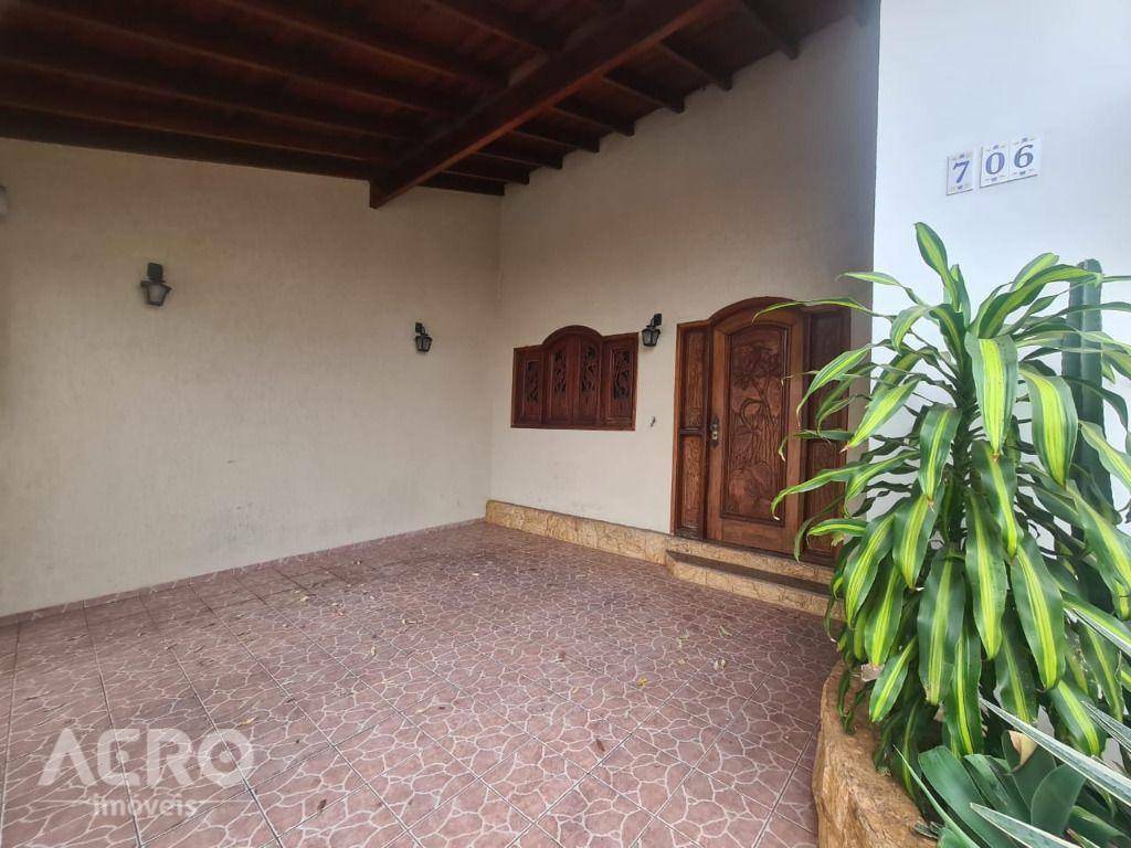 Casa à venda com 3 quartos, 223m² - Foto 23