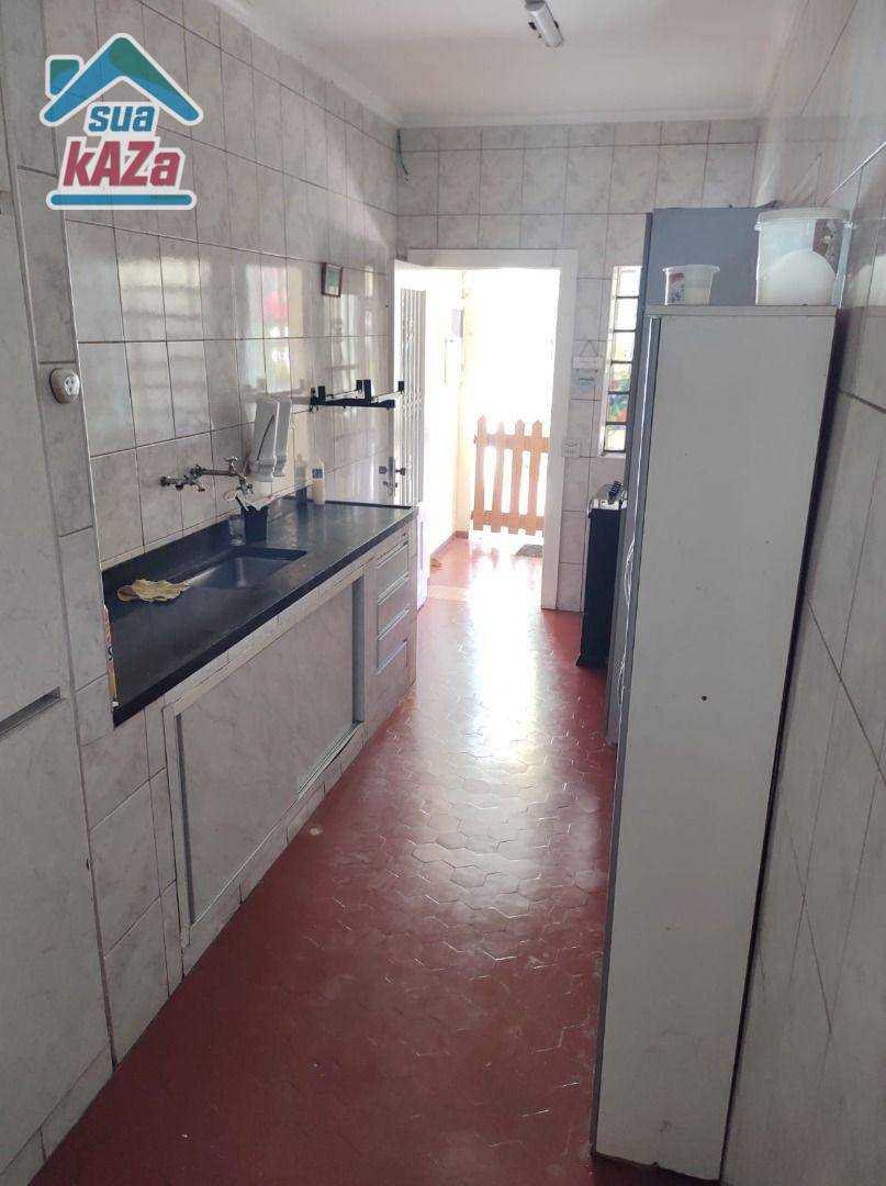 Sobrado à venda e aluguel com 4 quartos, 140m² - Foto 16