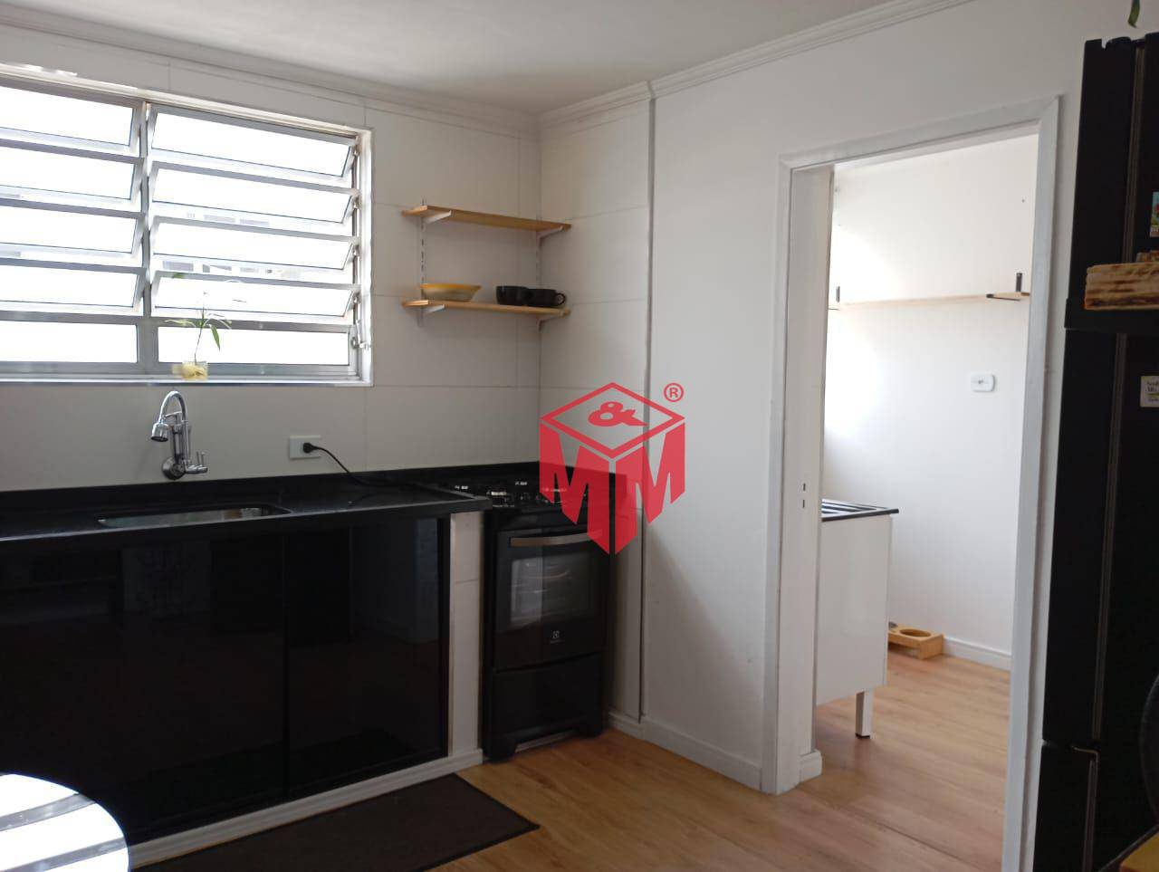 Apartamento à venda com 2 quartos, 76m² - Foto 4