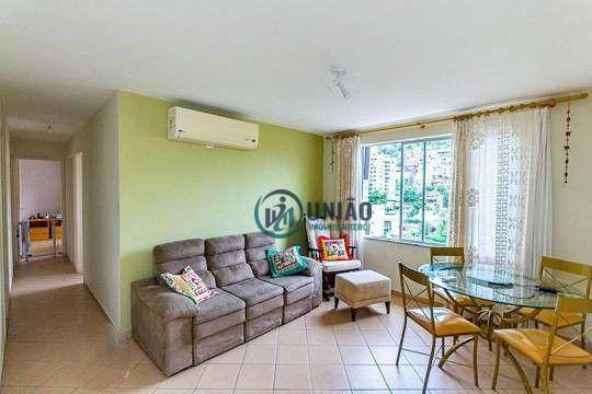 Apartamento à venda com 2 quartos, 80m² - Foto 1