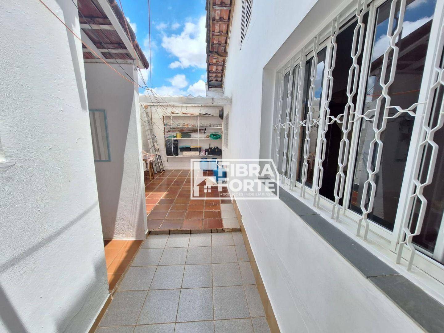 Casa à venda com 3 quartos, 154m² - Foto 20