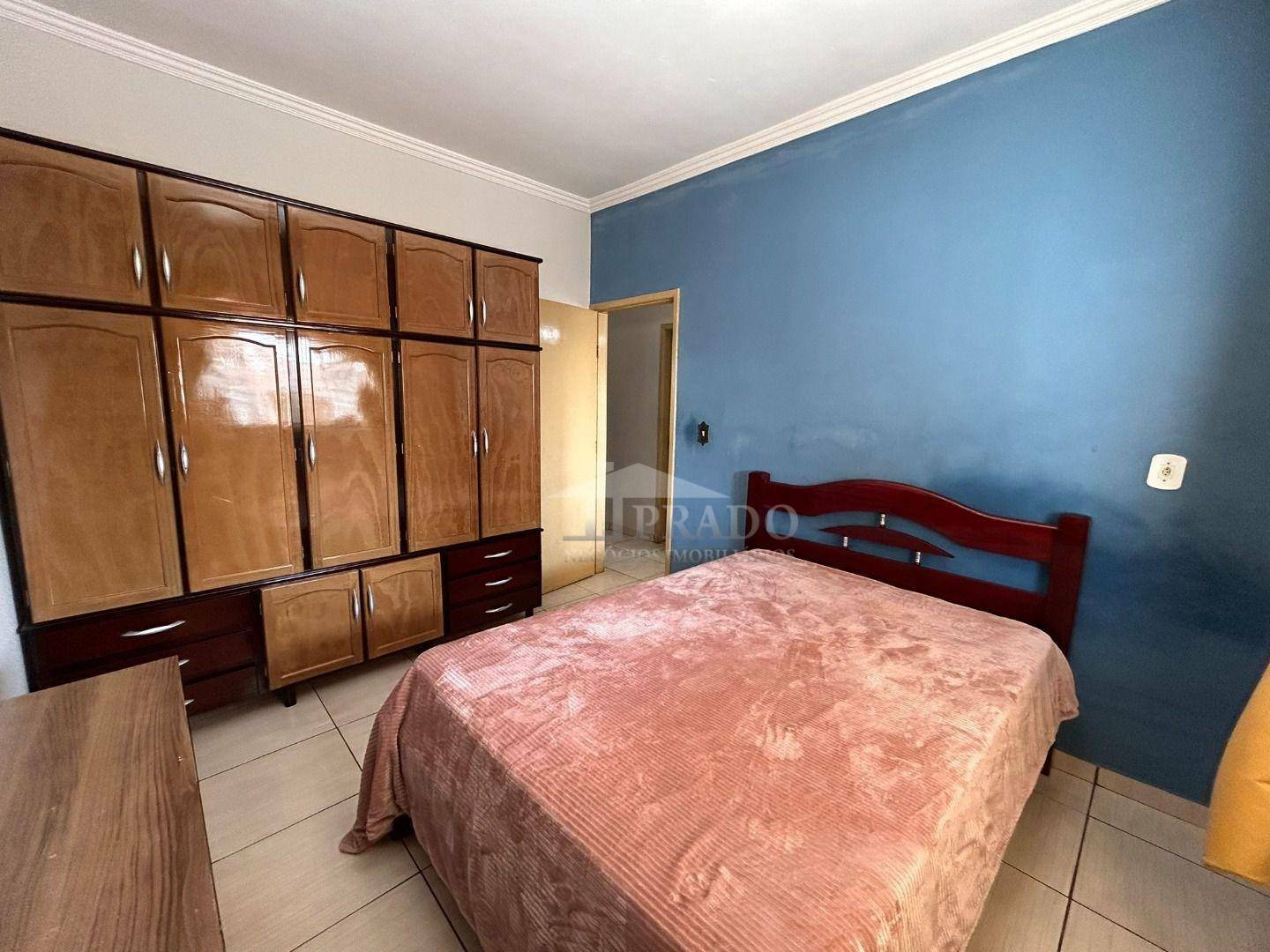 Casa à venda com 3 quartos, 200m² - Foto 9