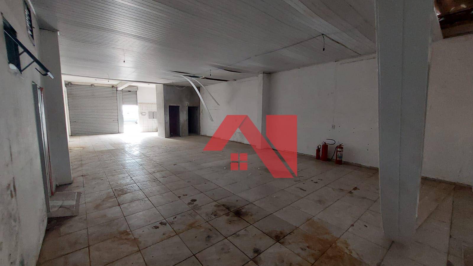 Depósito-Galpão-Armazém para alugar, 180m² - Foto 1