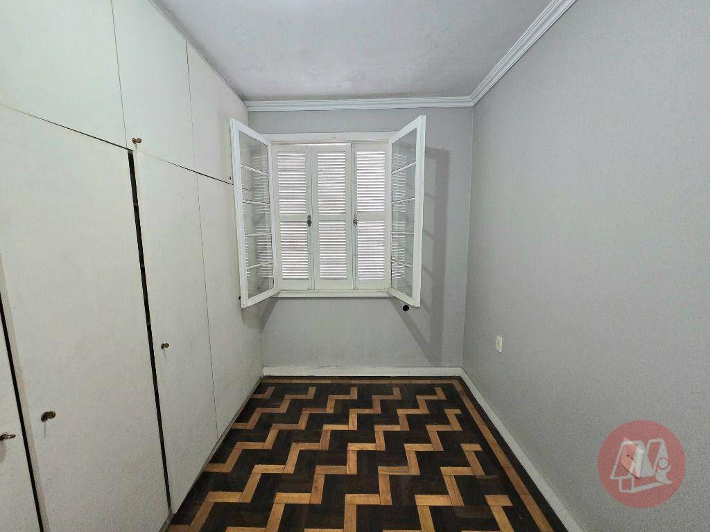 Apartamento para alugar com 3 quartos, 100m² - Foto 13