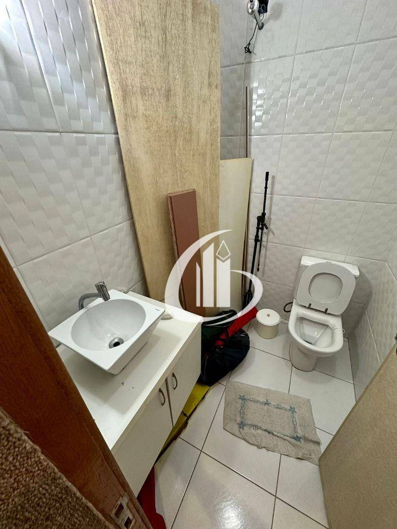 Sobrado à venda com 3 quartos, 298m² - Foto 17