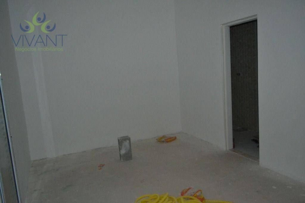 Sobrado à venda com 3 quartos, 210m² - Foto 11