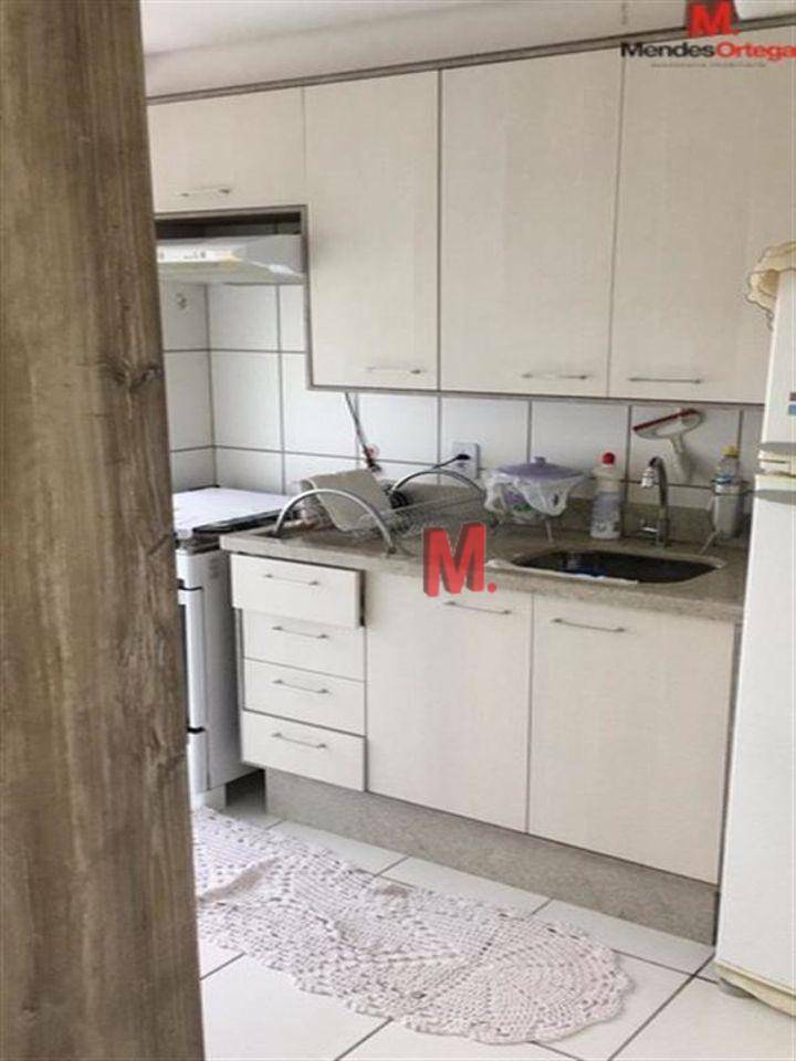 Apartamento à venda com 2 quartos, 48m² - Foto 16