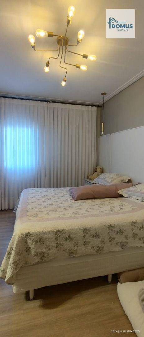 Casa de Condomínio à venda com 3 quartos, 235m² - Foto 22